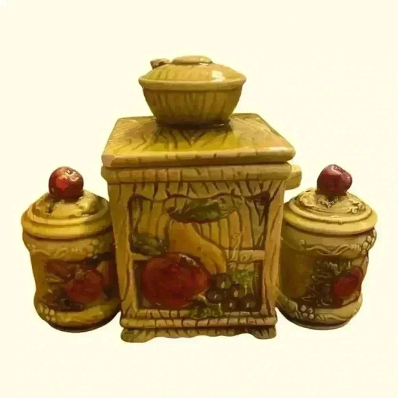 Vintage Lefton Apple & Pear Salt and Pepper Shaker with Small Canister - Picture 1 of 4